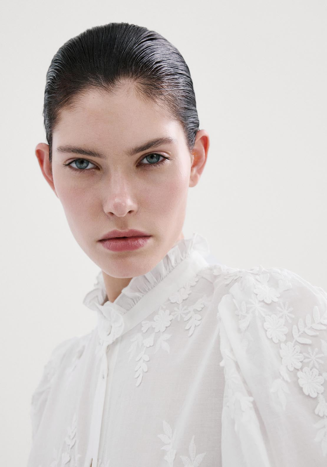 Floral Embroidery Blouse - White