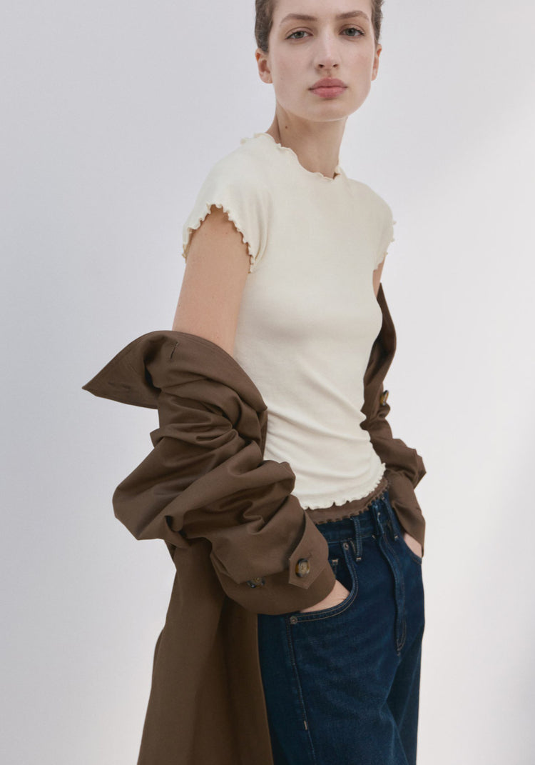 Contrasting T-Shirt - Cream