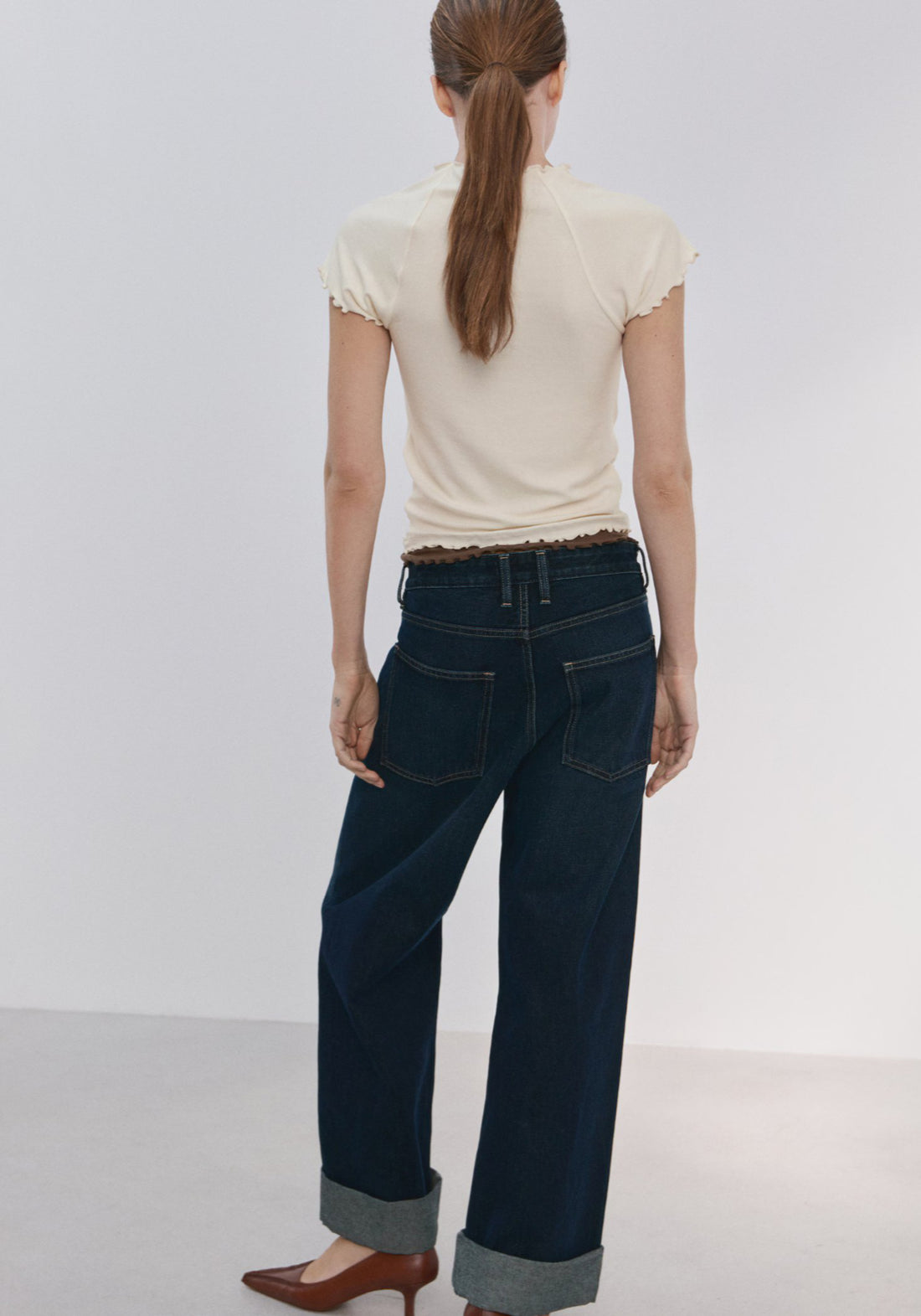 Contrasting T-Shirt - Cream