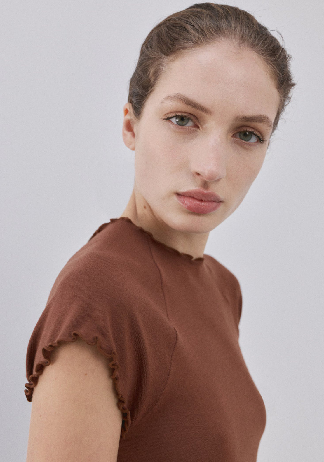 Contrasting T-Shirt - Brown