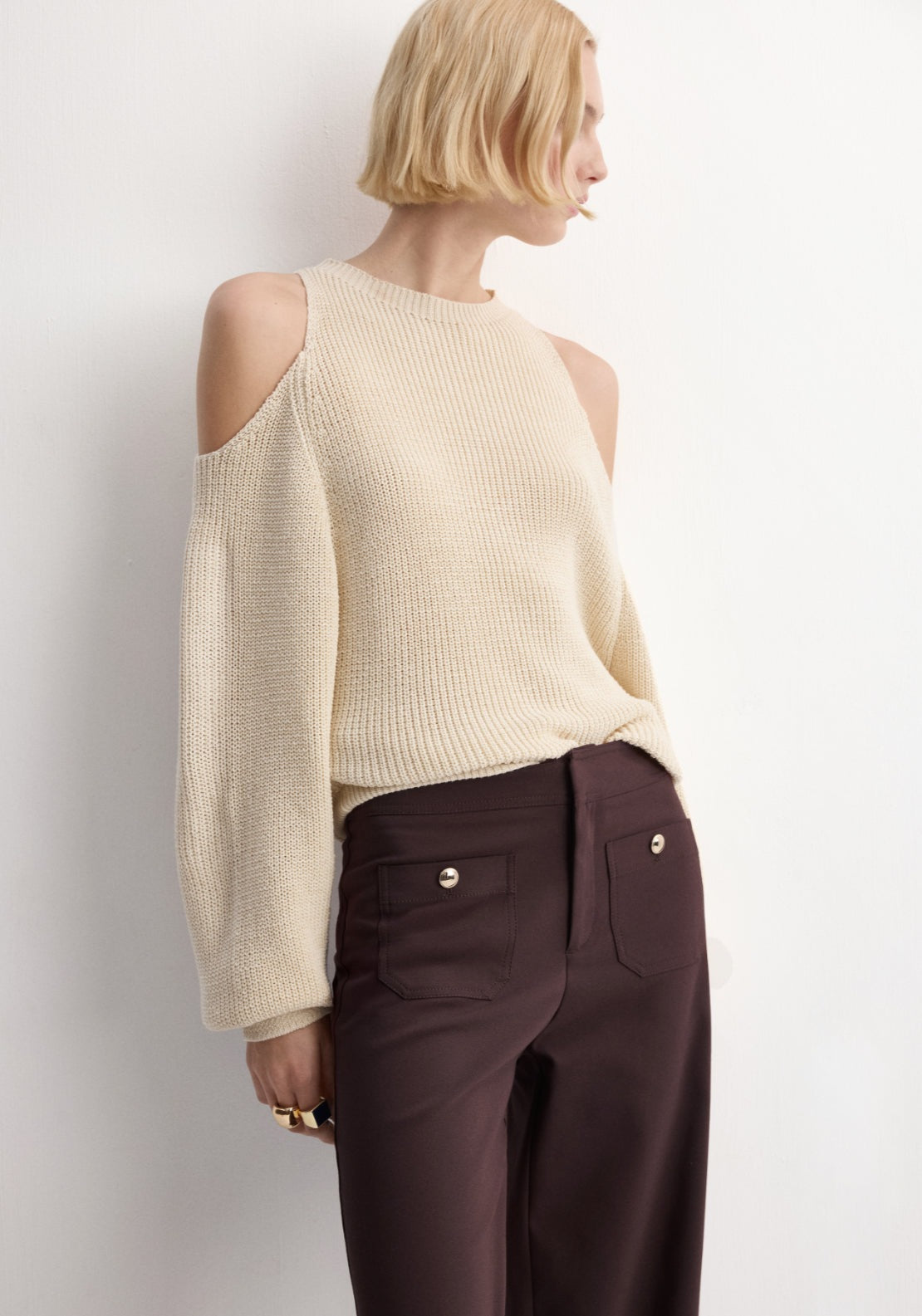 Straight Trousers With Jewel Buttons - Burgundy