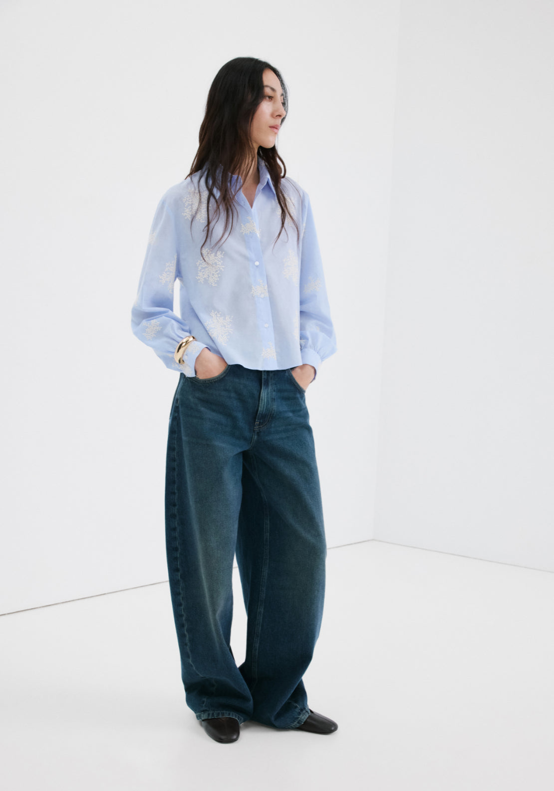 Floral Embroidered Shirt - Blue