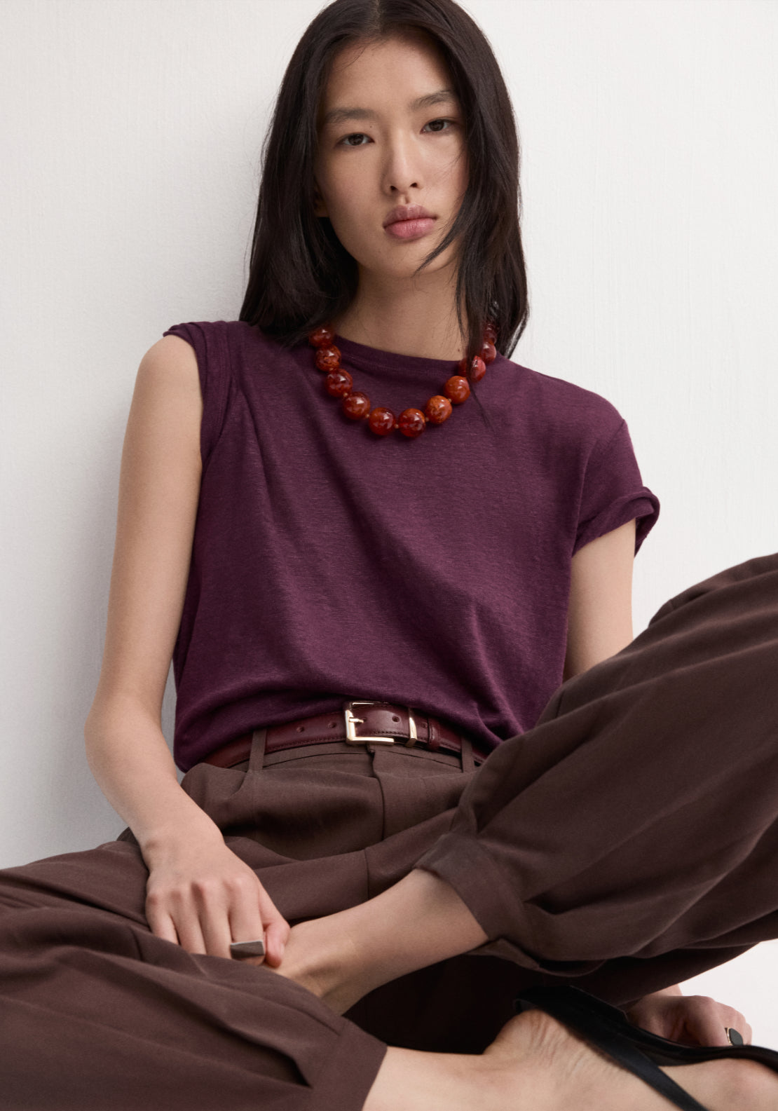 Short Sleeved Linen T-Shirt - Burgundy