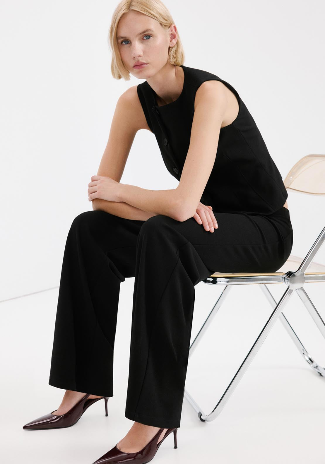 Straight Leg Trousers - Black
