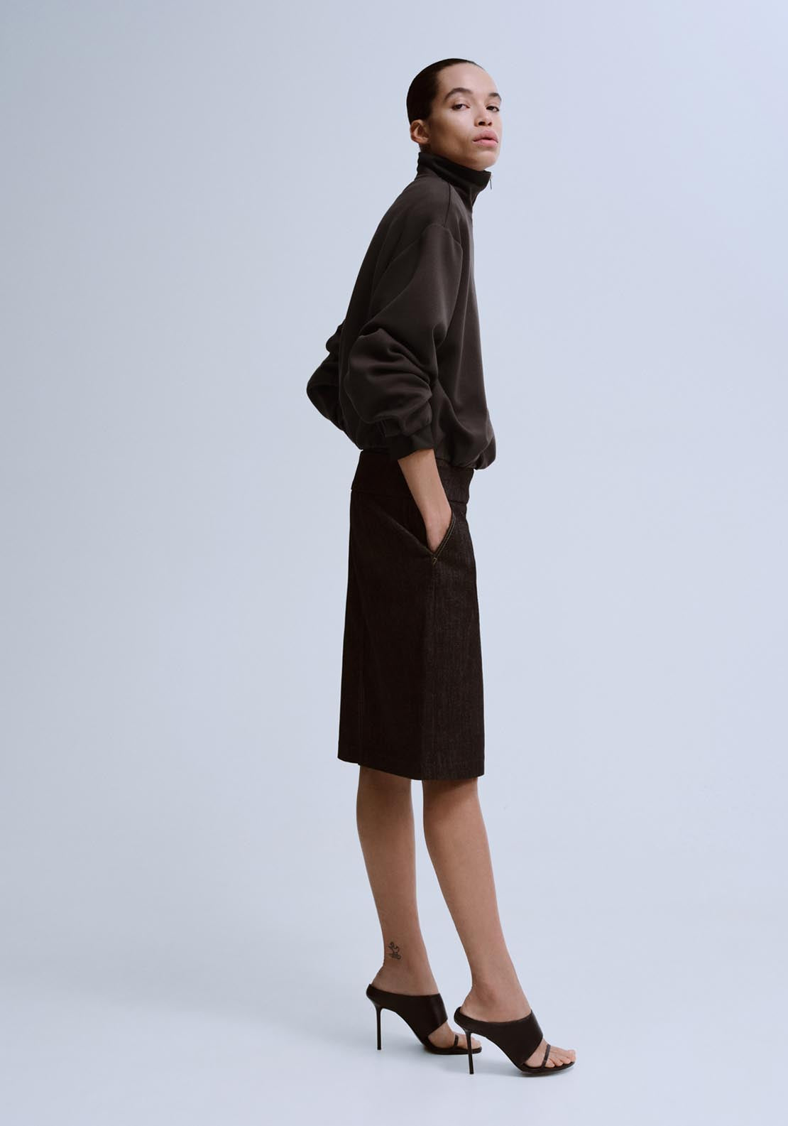 Half Zip Sweatshirt - Brown
