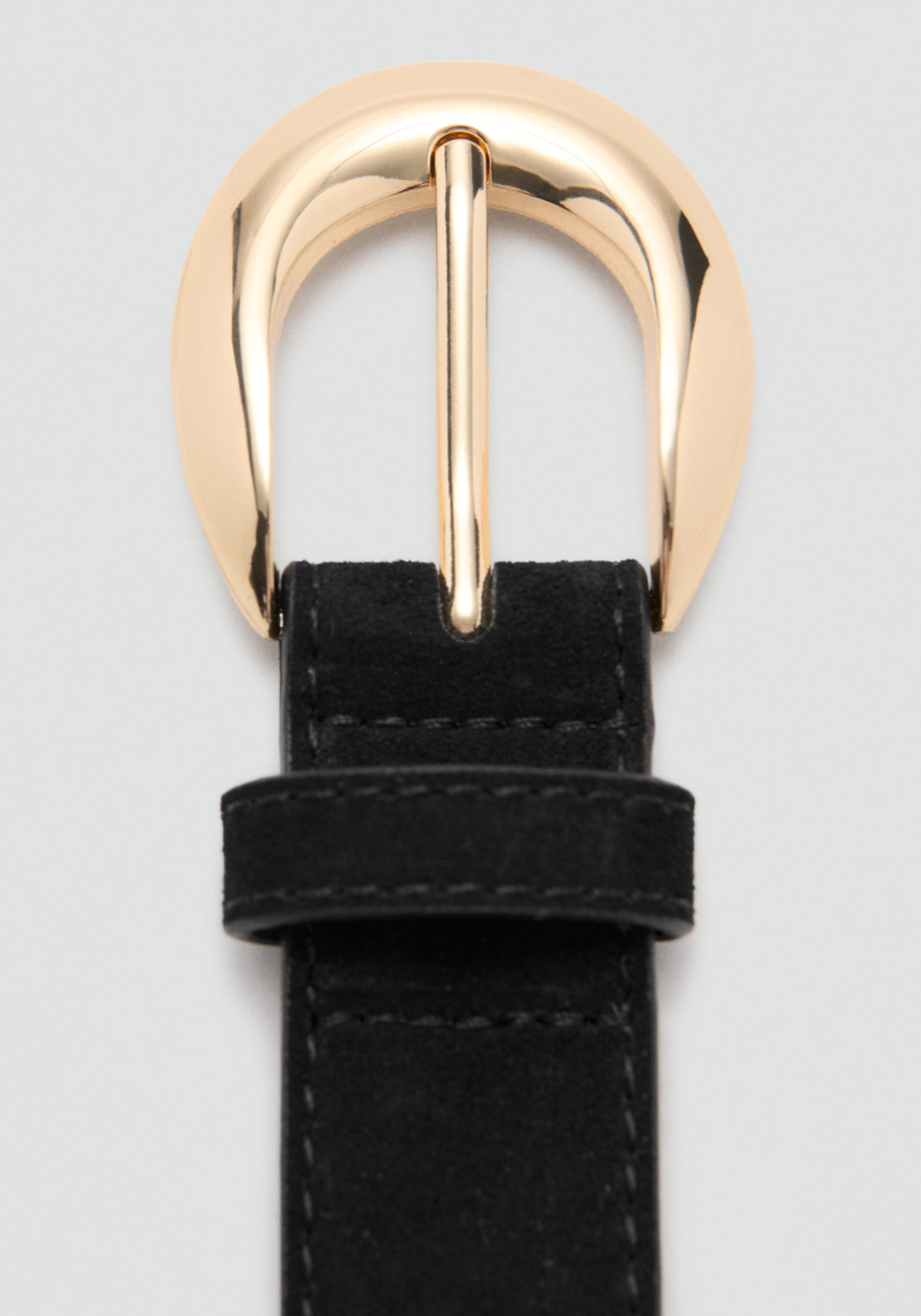 Oval Buckle Leather Belt - Black