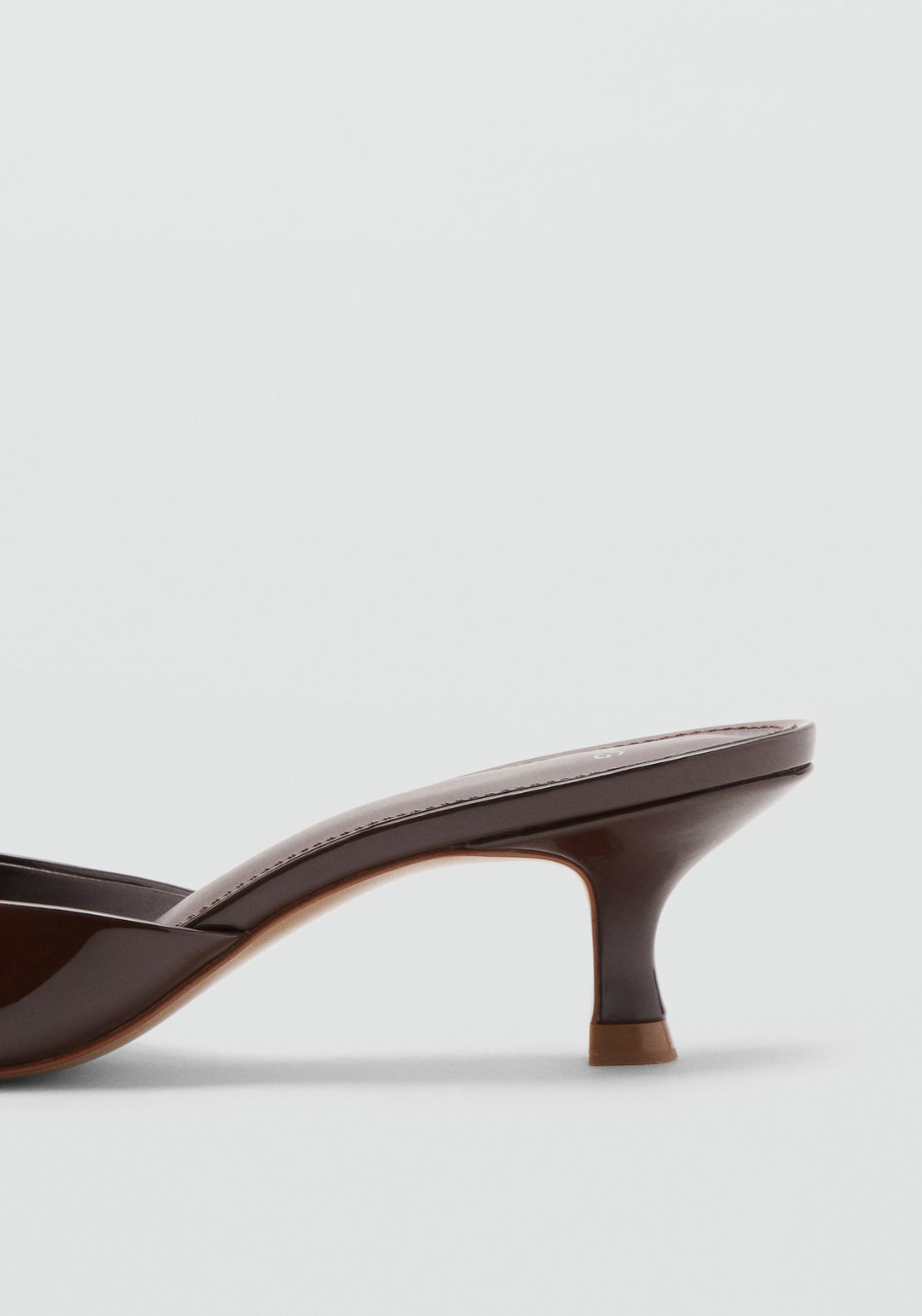 Pointed Heel Sandals - Brown