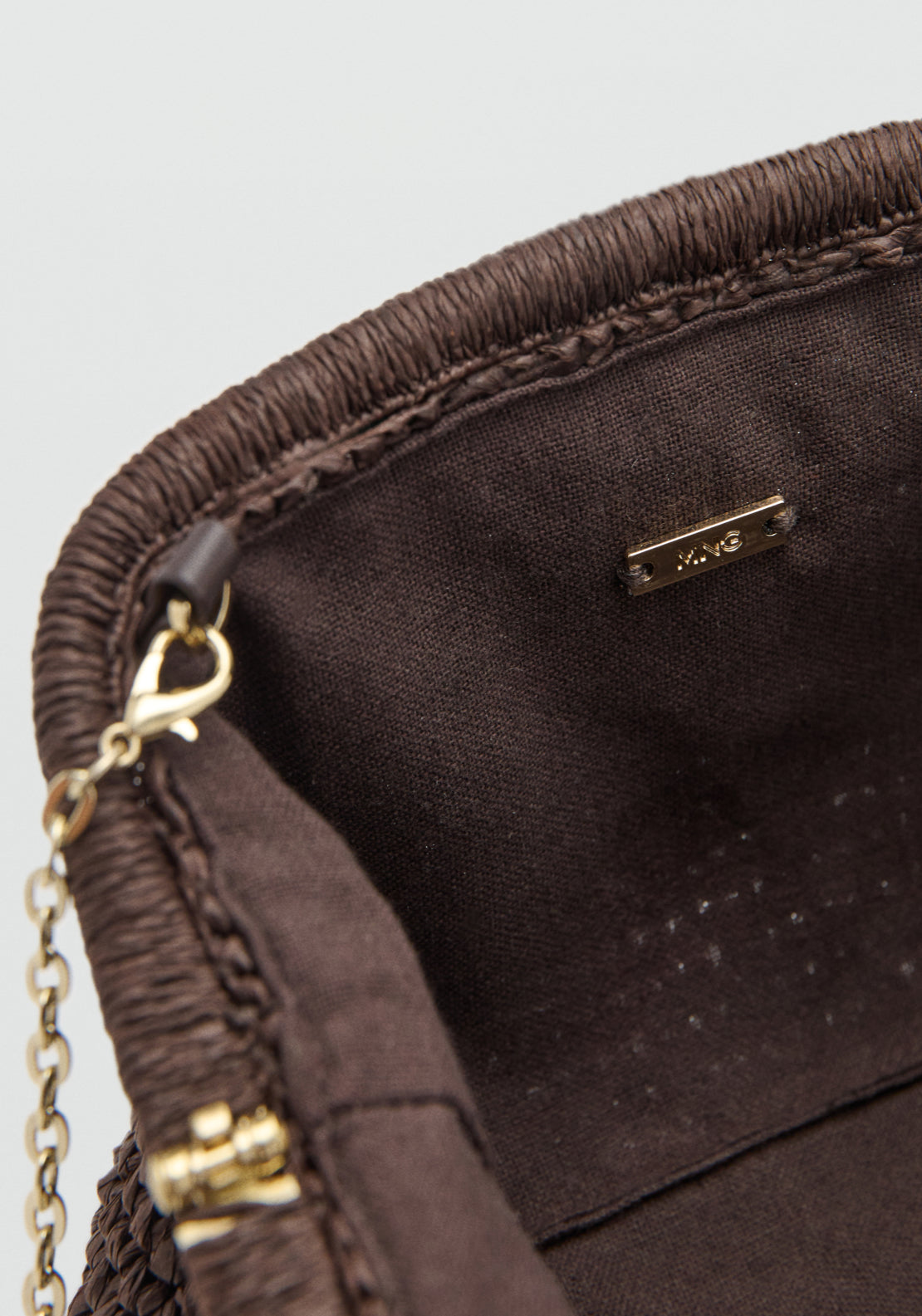 Natural Fiber Clutch Bag With Chain - Brown