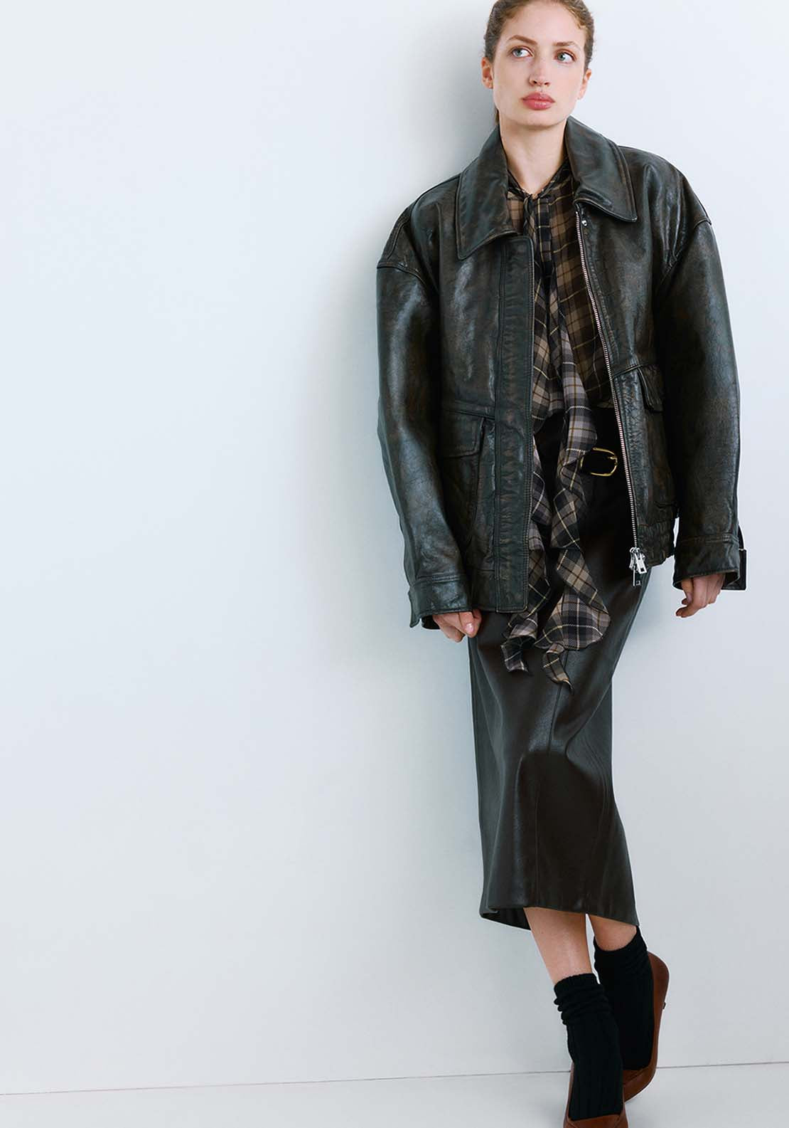 Blouse With Check Pattern &amp; Foulard Collar - Brown