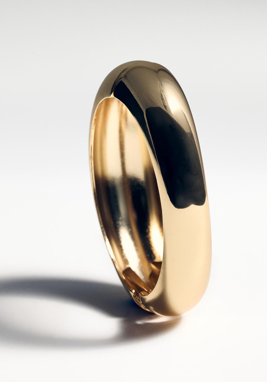 Rigid Volume Bracelet - Gold
