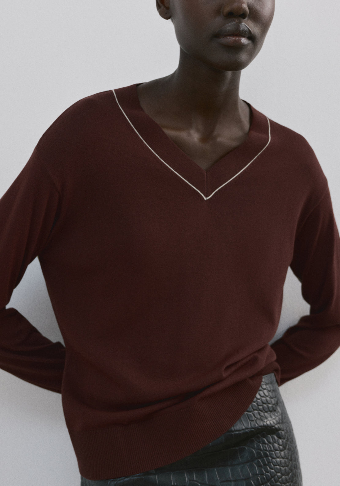 V-Neck Sweater With Contrast Trim - Brown
