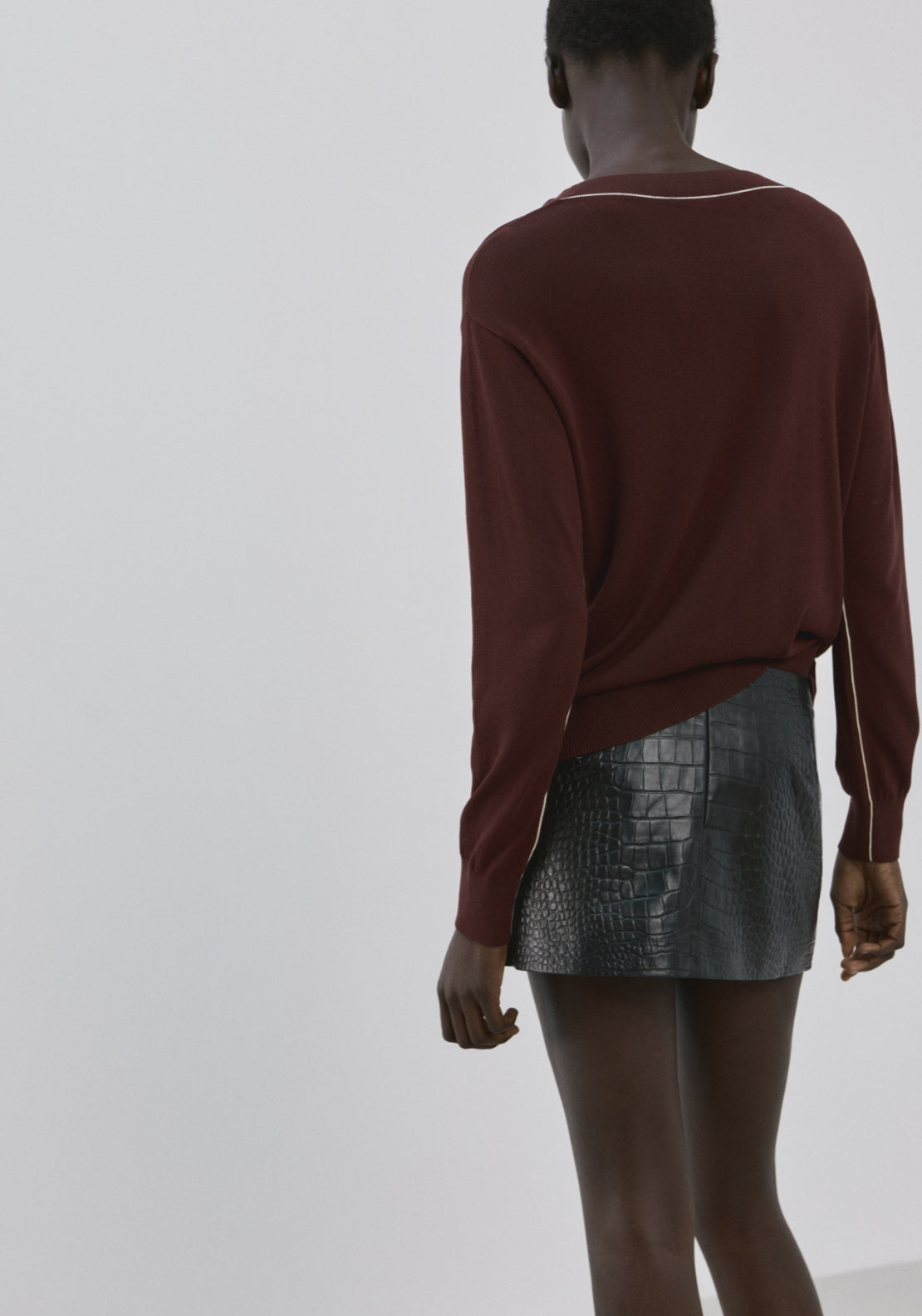 V-Neck Sweater With Contrast Trim - Brown