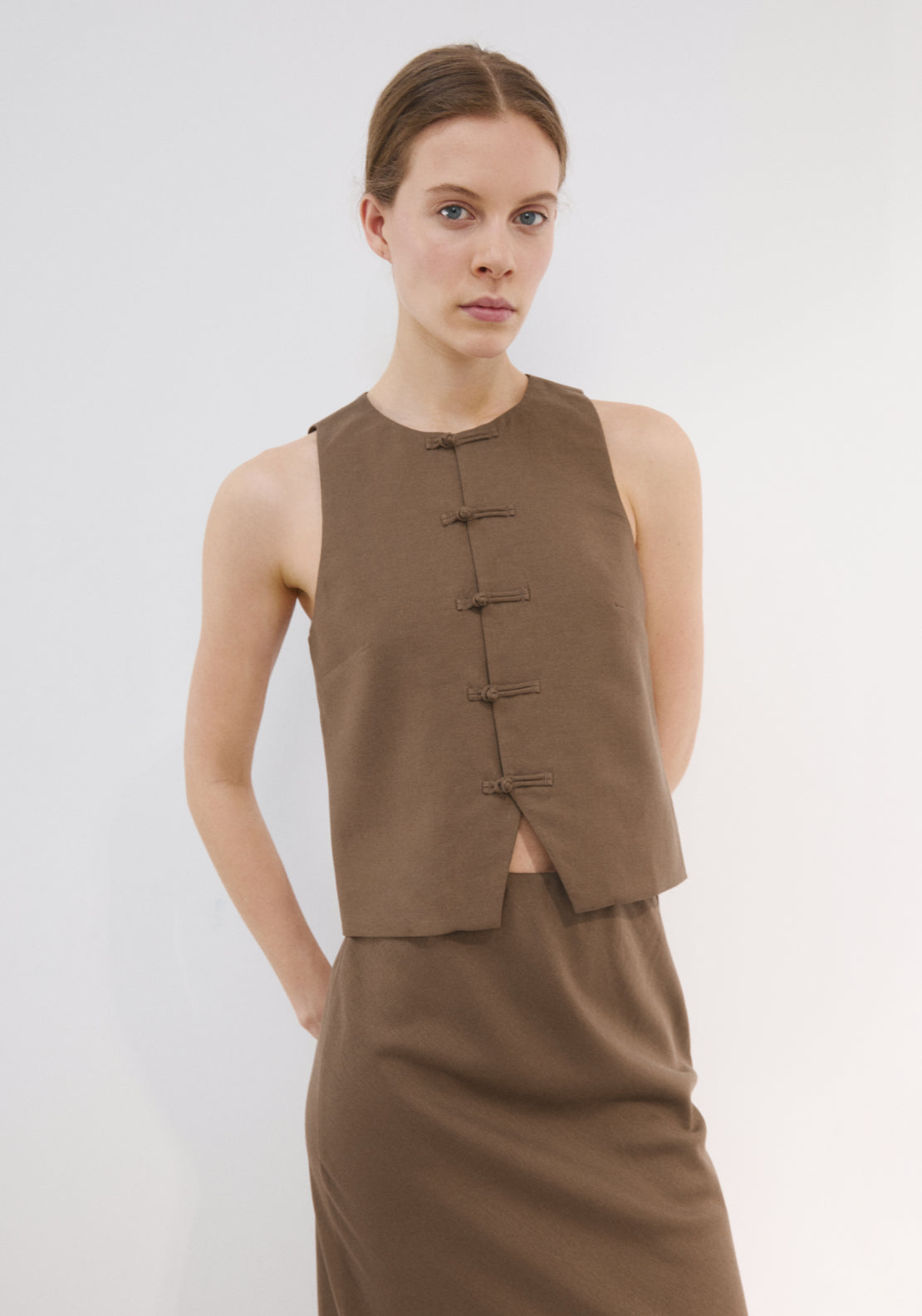 Linen Toggle Waistcoat - Brown