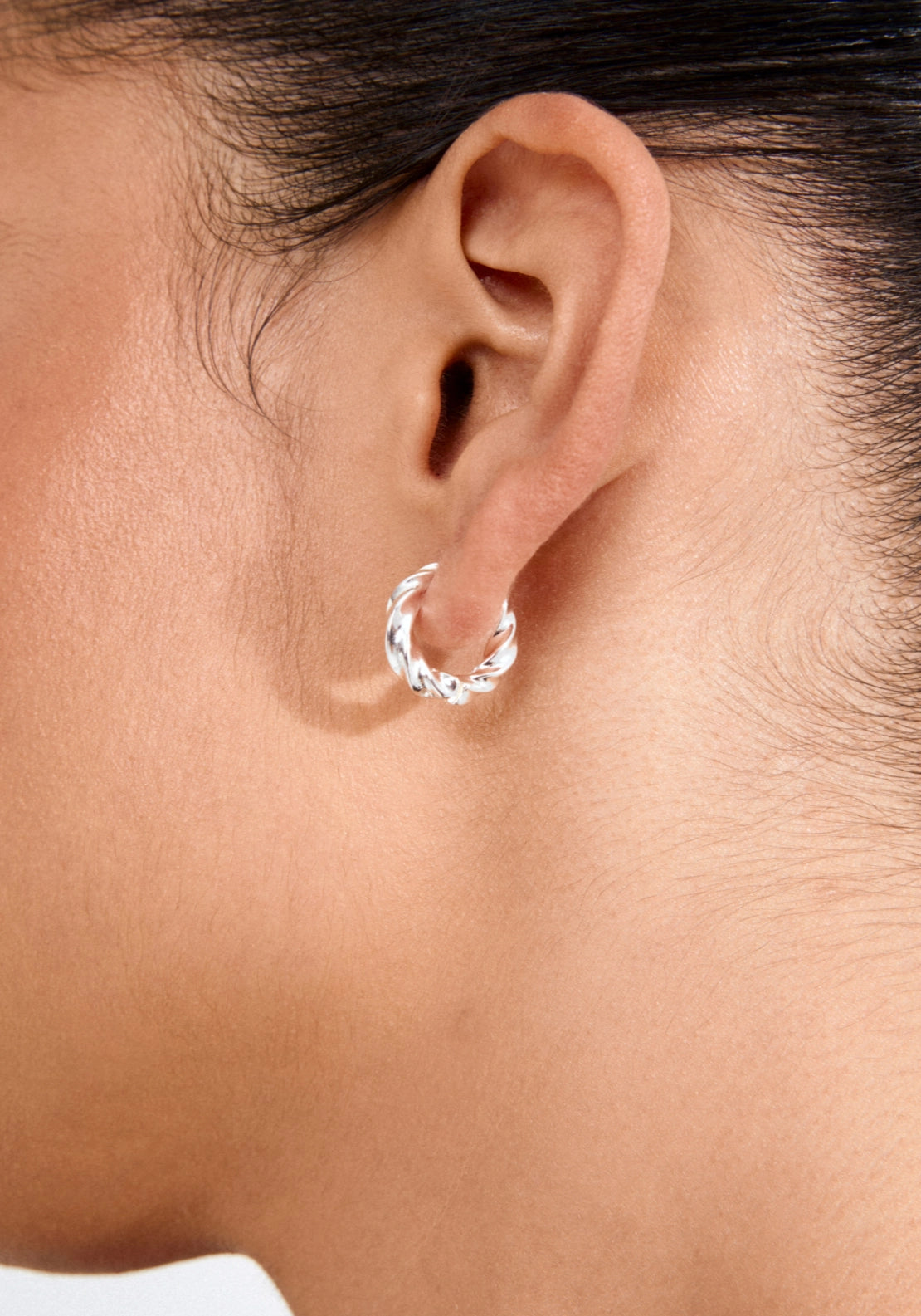 Taffy Silver Plated Medium Swirl Hoop Earrings - Silver