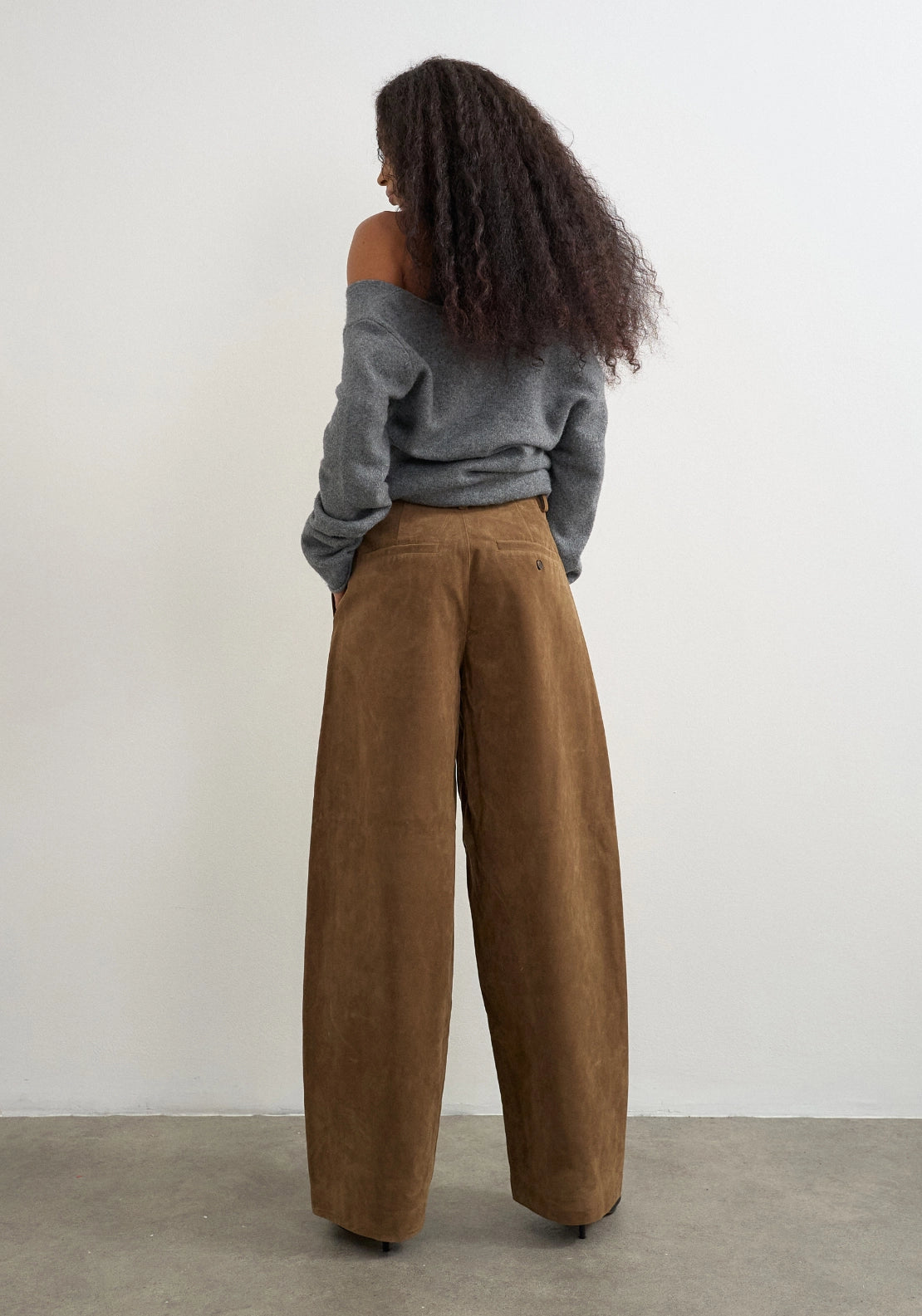 Simina Barrel Trousers - Chocolate Brown