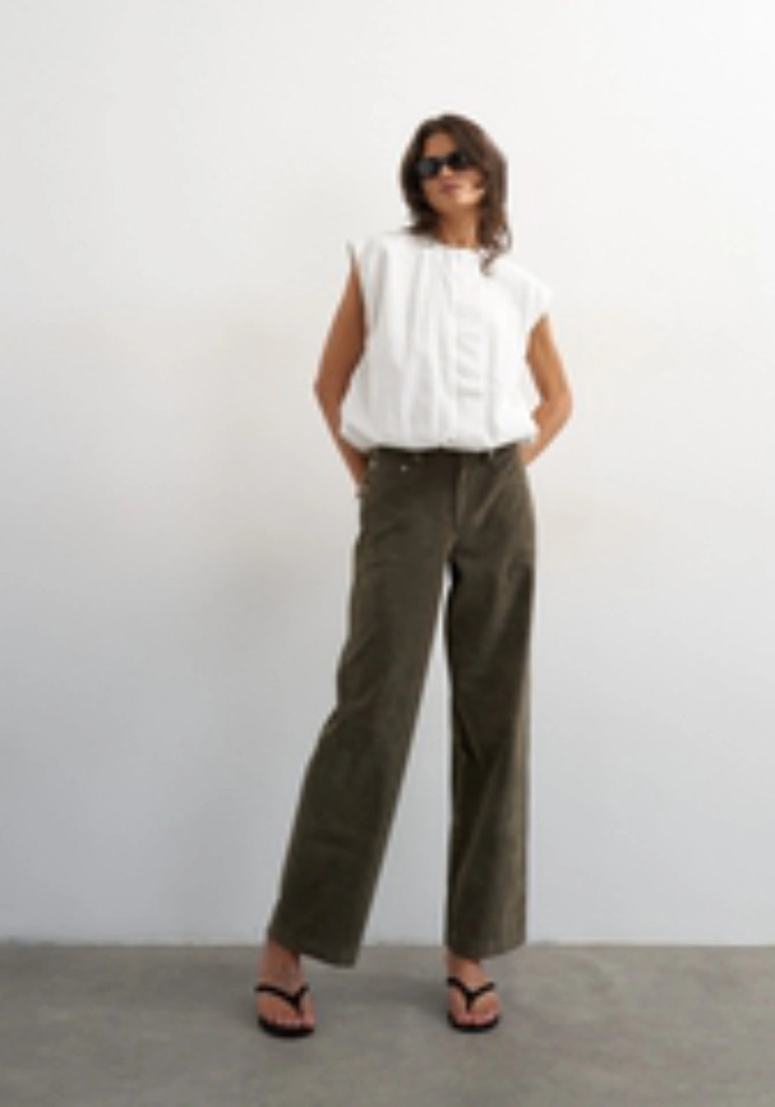 Syna Cinch Trousers - Green
