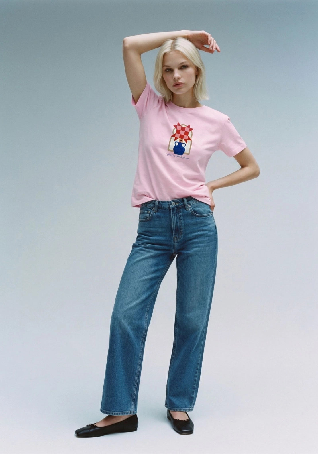 Kia Everyday Print Short Sleeve Top - Fairy Tale/vase Flower