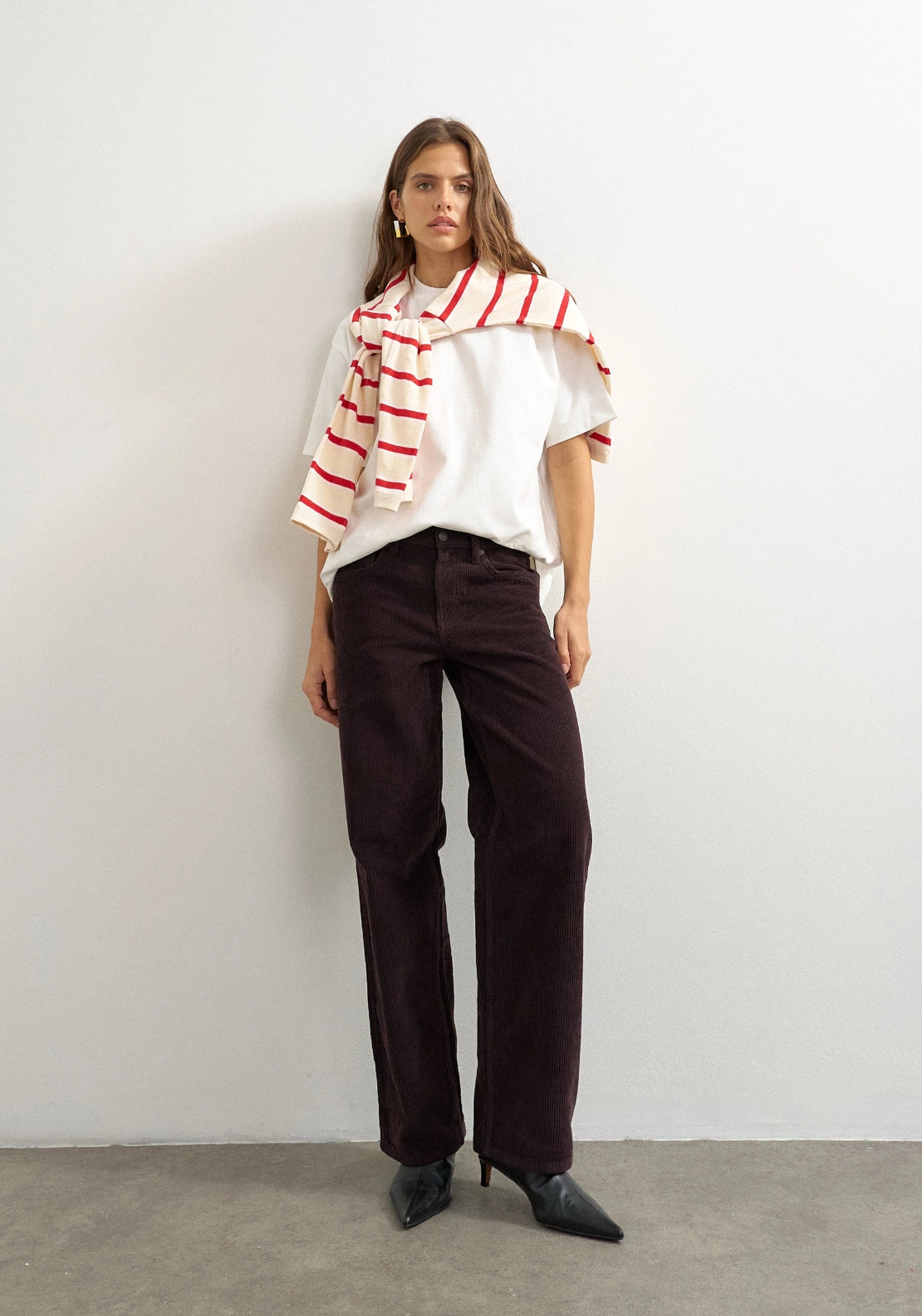 Cinch Low Rise Relaxed Jeans - Chocolate Brown