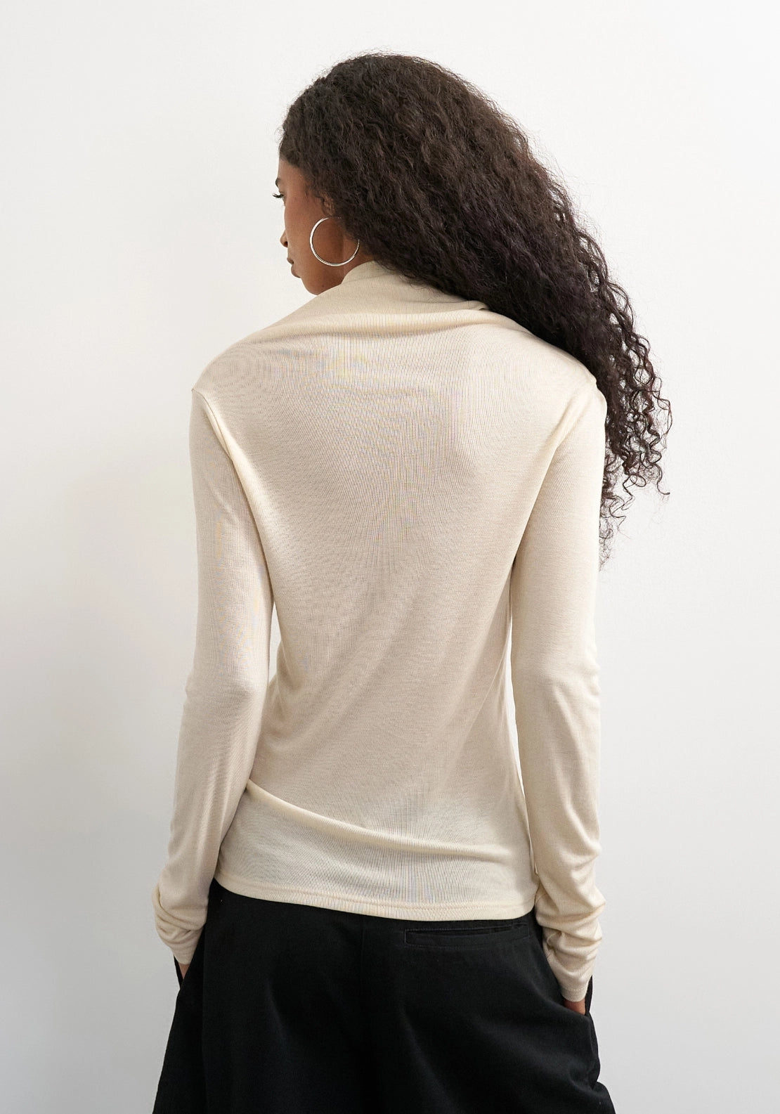 Came Ribbed High Neck Long Sleeve Top - White