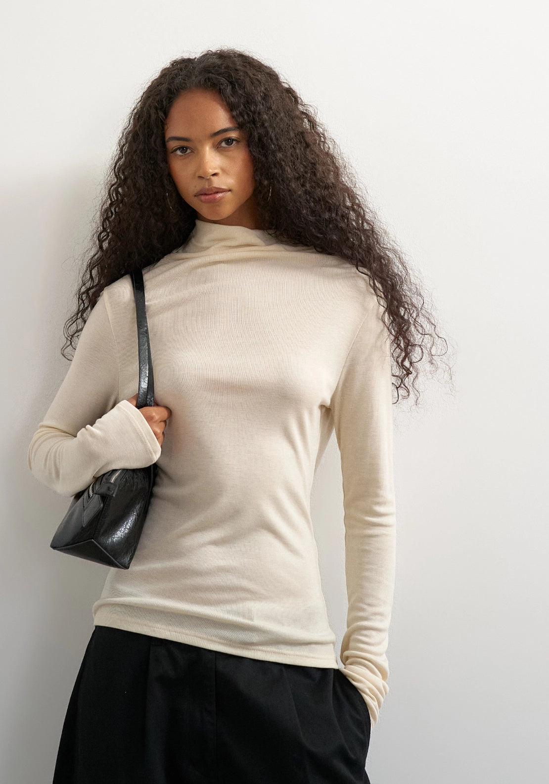 Came Ribbed High Neck Long Sleeve Top - White