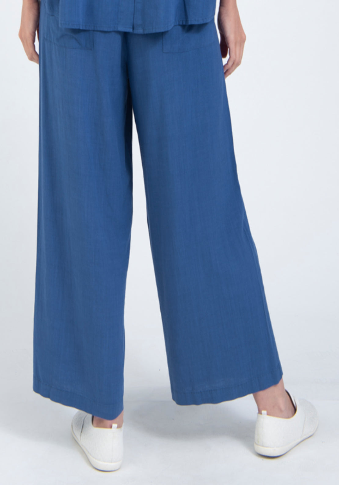 Tea Lane Cropped Wide Leg Drawstring Trousers - Blue 2 Shaws Department Stores