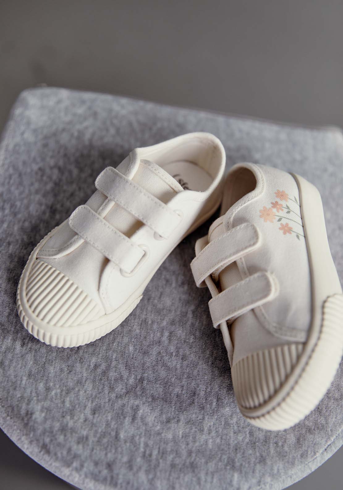 Sfera Floral-print trainers - Cream 1 Shaws Department Stores