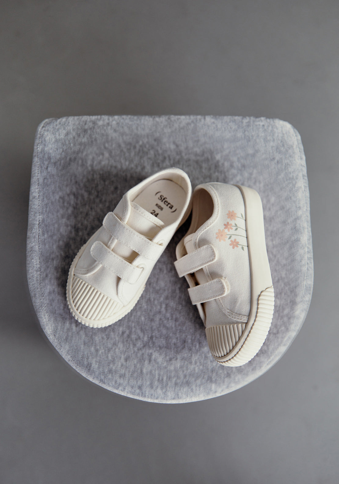 Sfera Floral-print trainers - Cream 2 Shaws Department Stores