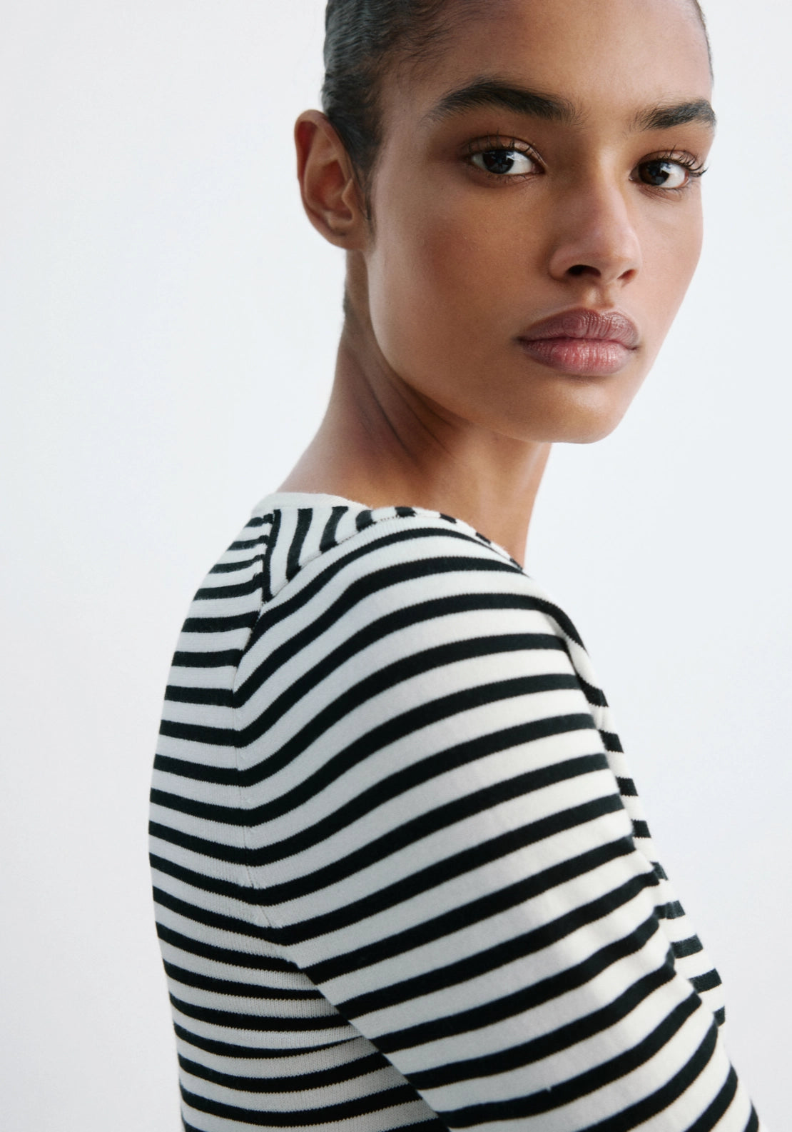 Knit Striped Sweater - Brown