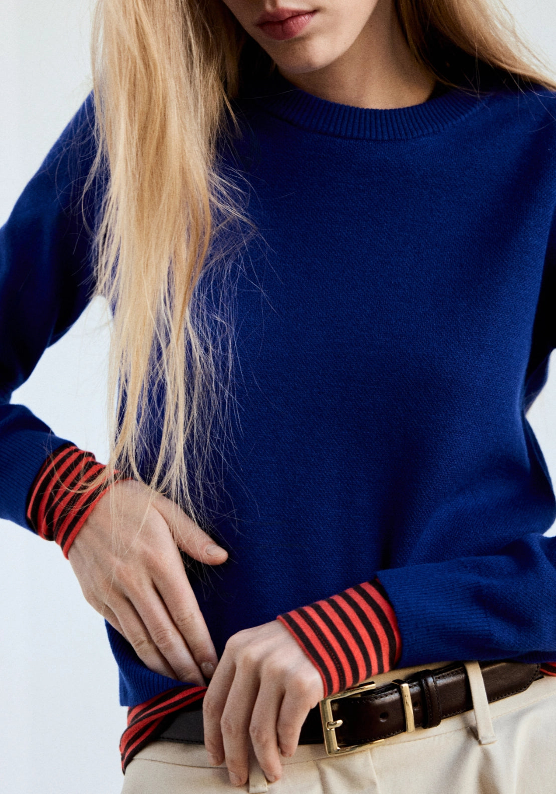 Fine Knit Crew Neck Sweater - Blue