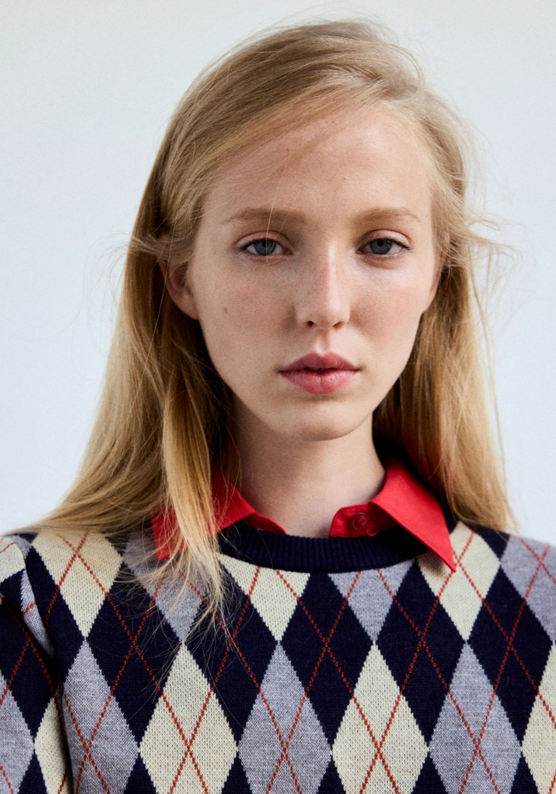 Fine Knit Crew Neck Sweater - Blue