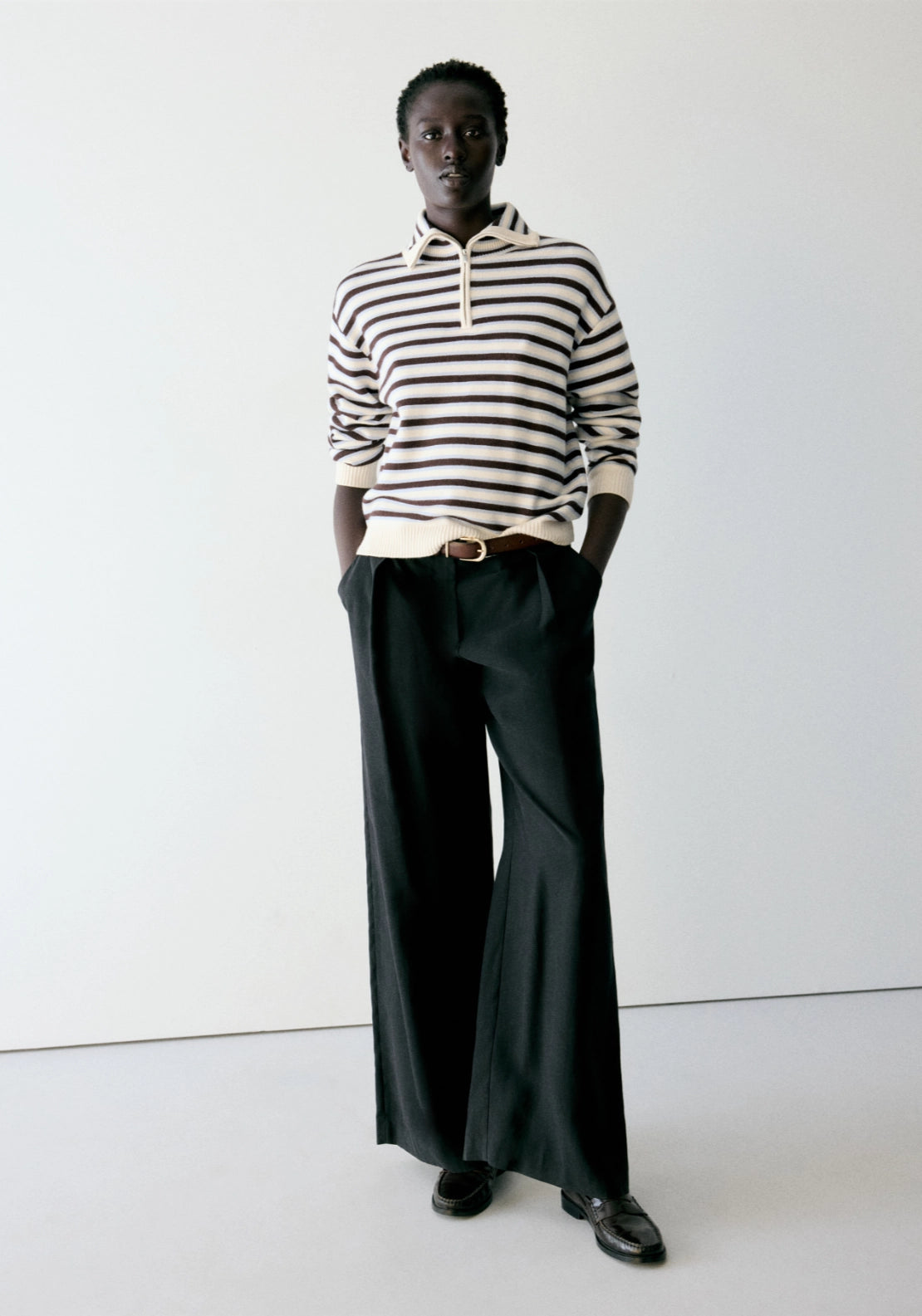 Zip Neck Knit Sweater - Cream/brown