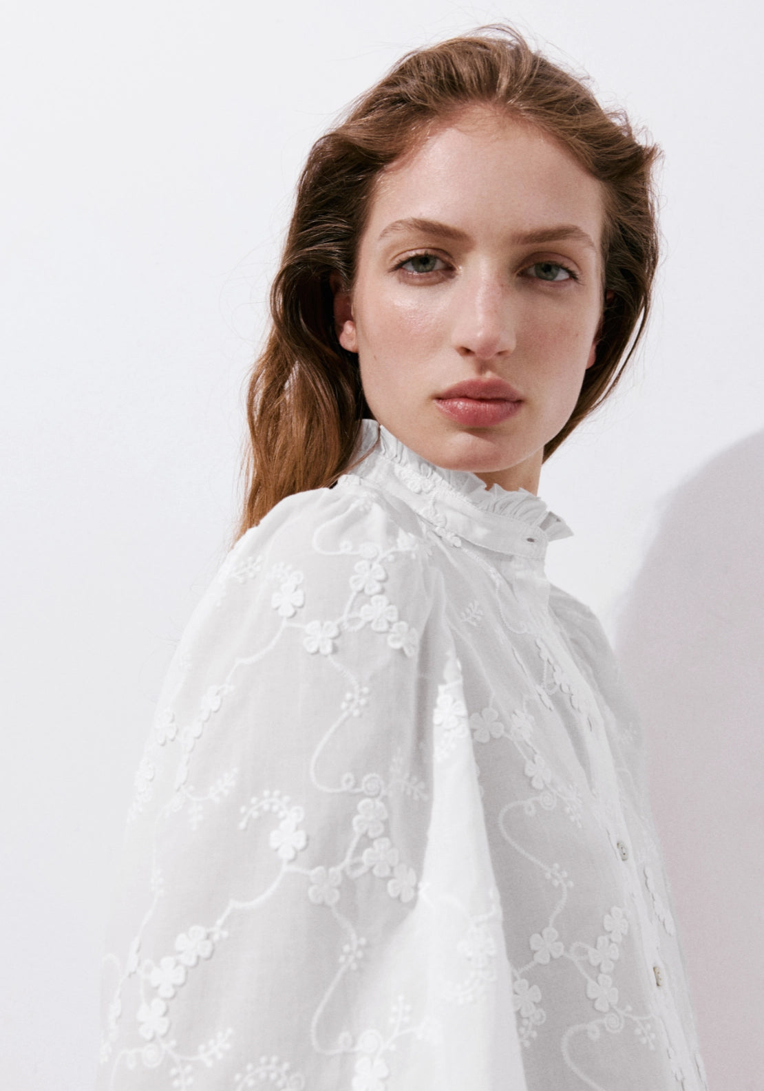 100% Cotton Blouse With Floral Embroidery - White
