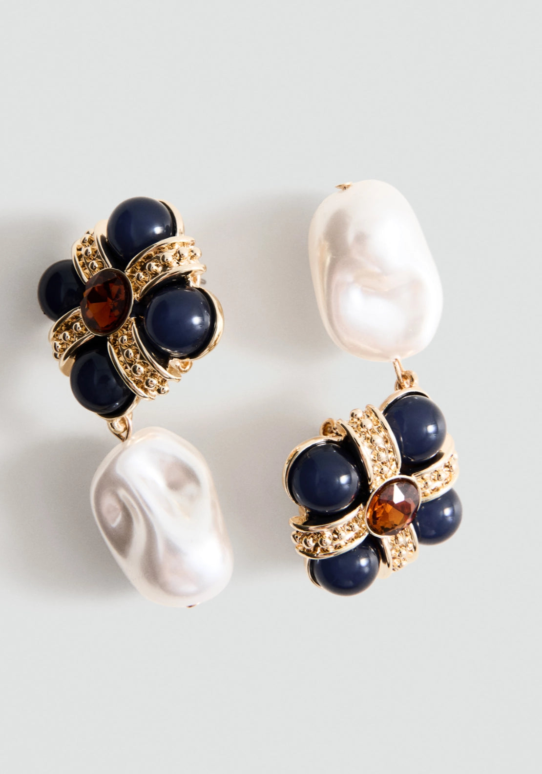 Dangle Pearl Earrings - Gold