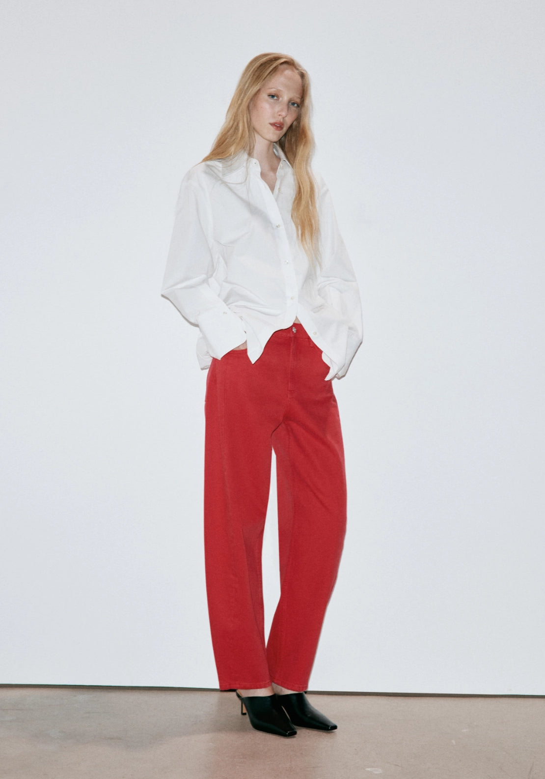 Simone Cotton Balloon Jeans - Red