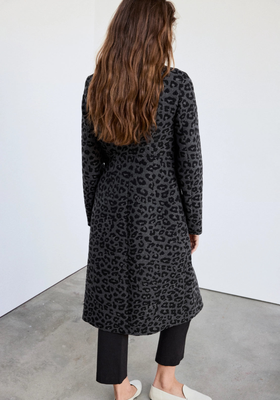 Animal Print Coat With Collar - Grey