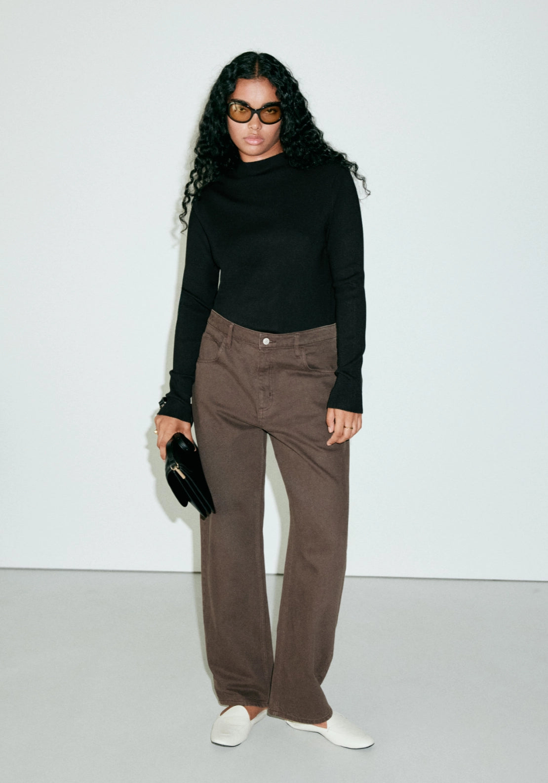 Knitted Sweater With Perkins - Black