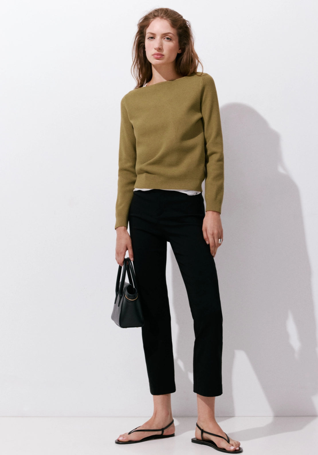 Fine Knit Boat Neck Sweater - Green