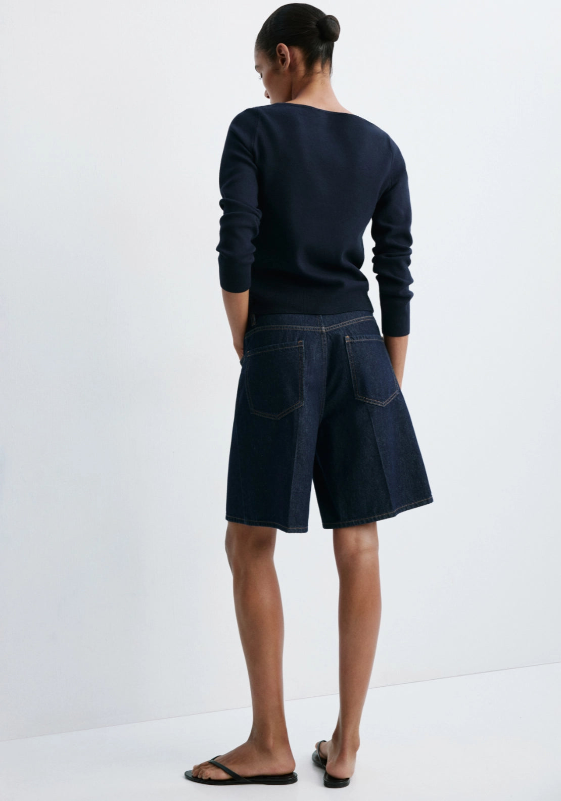 Fine Knit Boat Neck Sweater - Blue