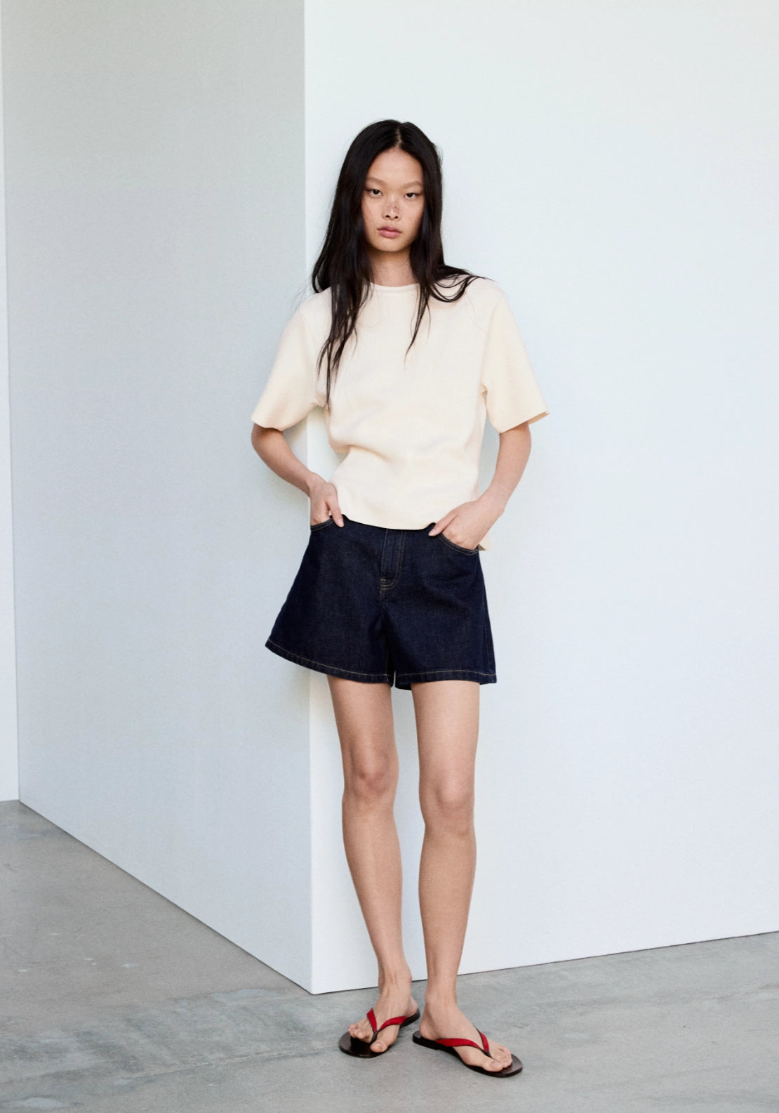 Short Sleeved Fine Knit Sweater - Cream