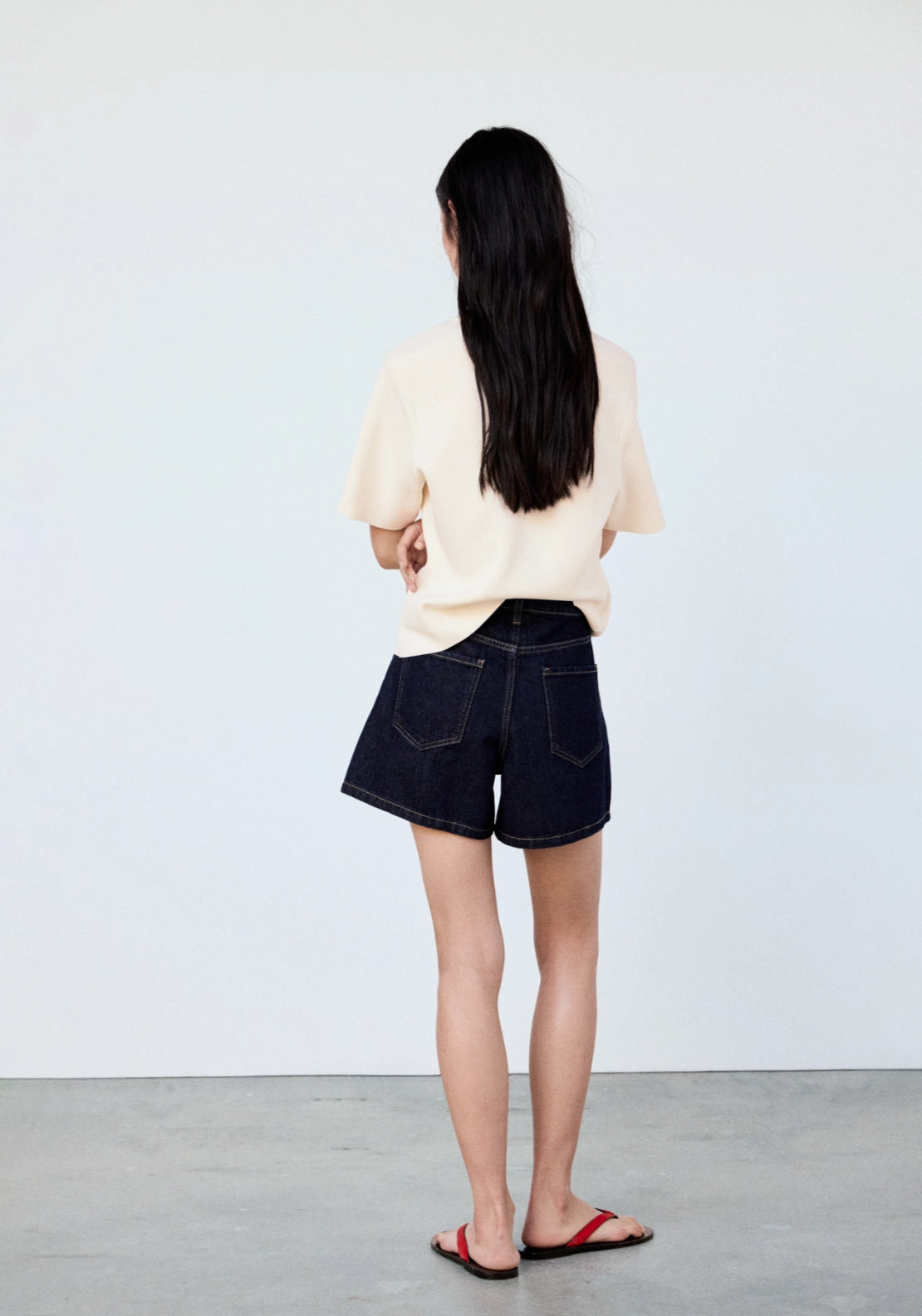 Short Sleeved Fine Knit Sweater - Cream