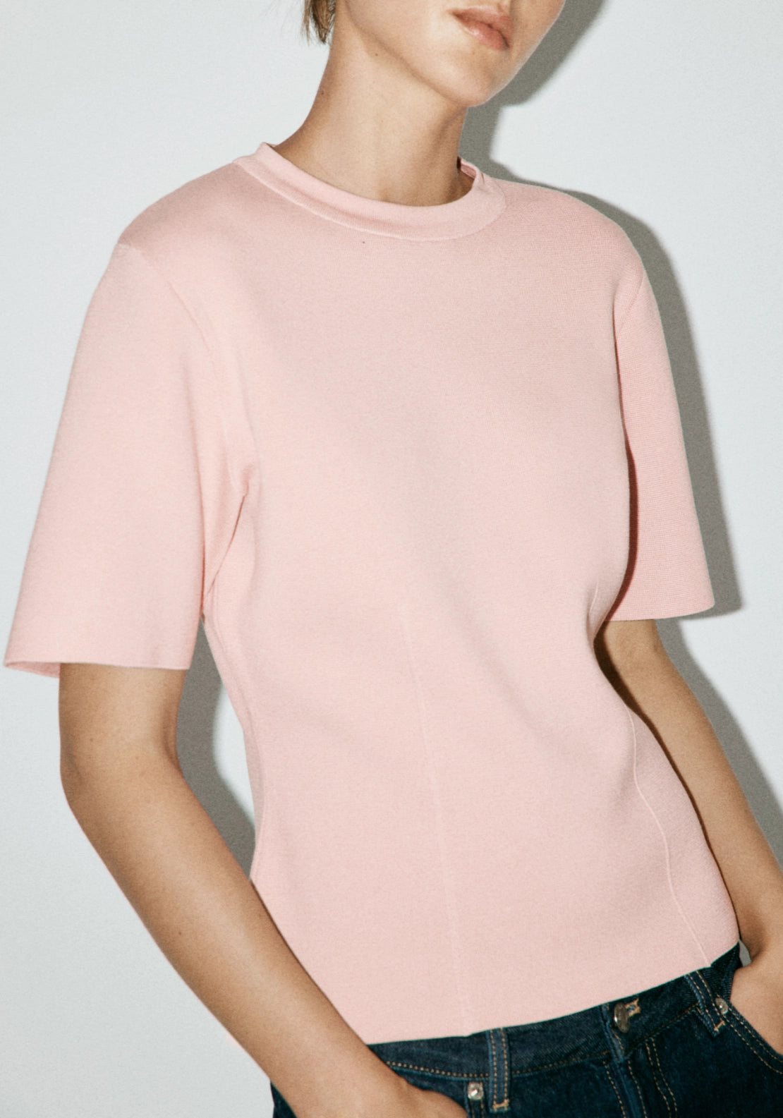 Short Sleeved Fine Knit Sweater - Pink
