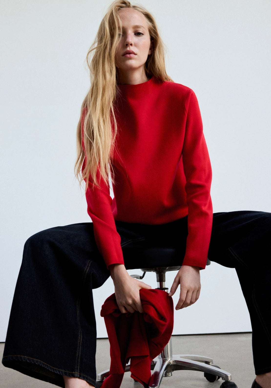 Knitted Sweater With Perkins Neck - Red