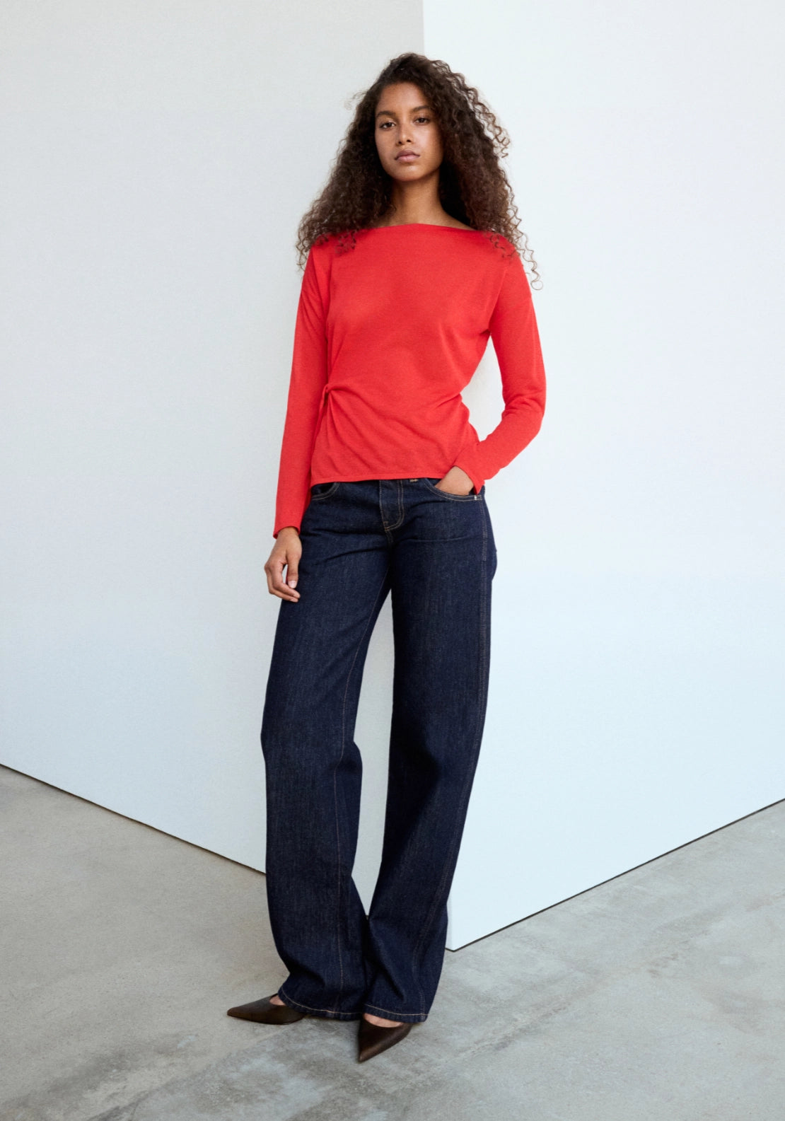 Fine Knit Bow Sweater - Red