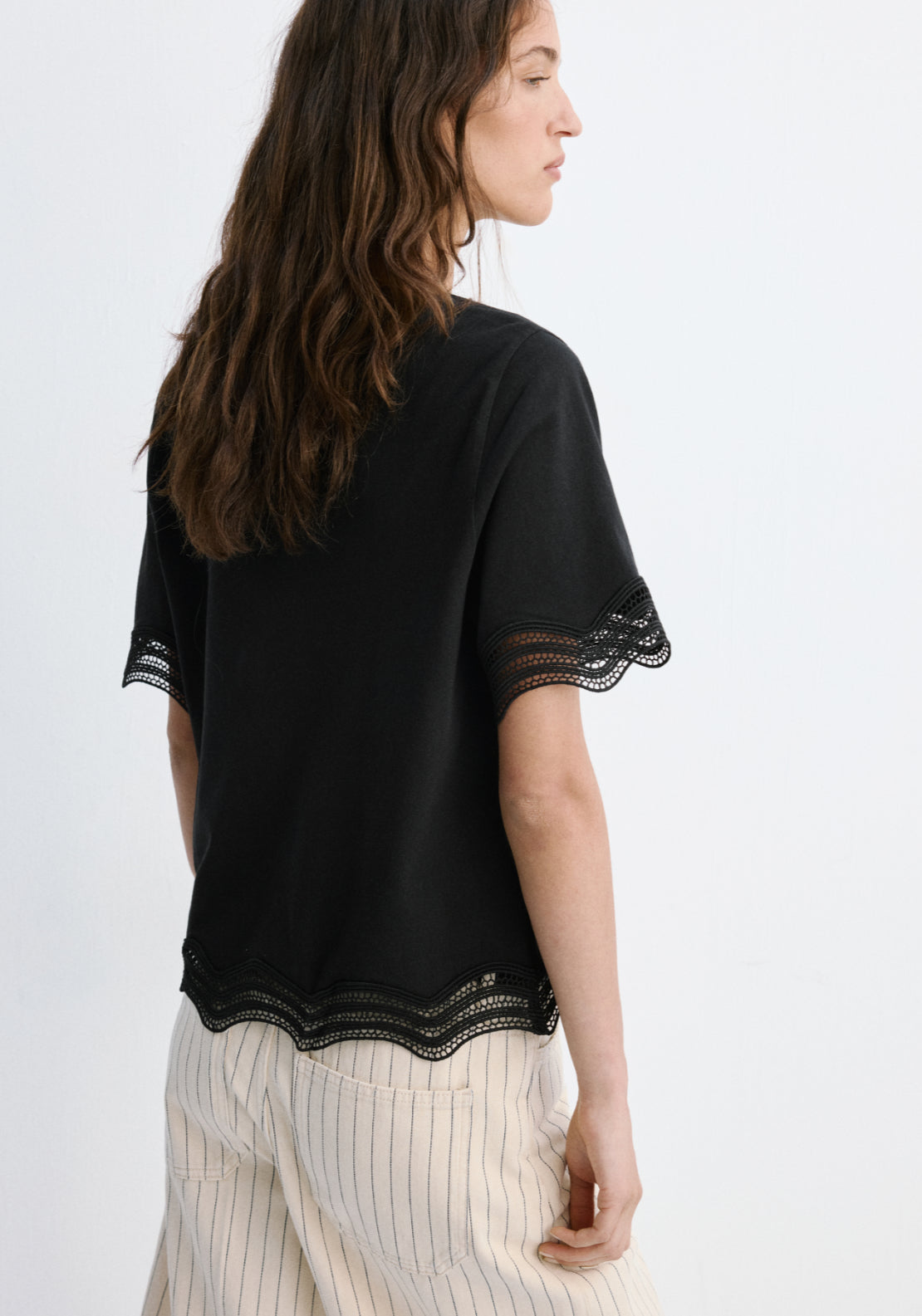 Cotton T-Shirt With Broderie Anglaise Details - Black