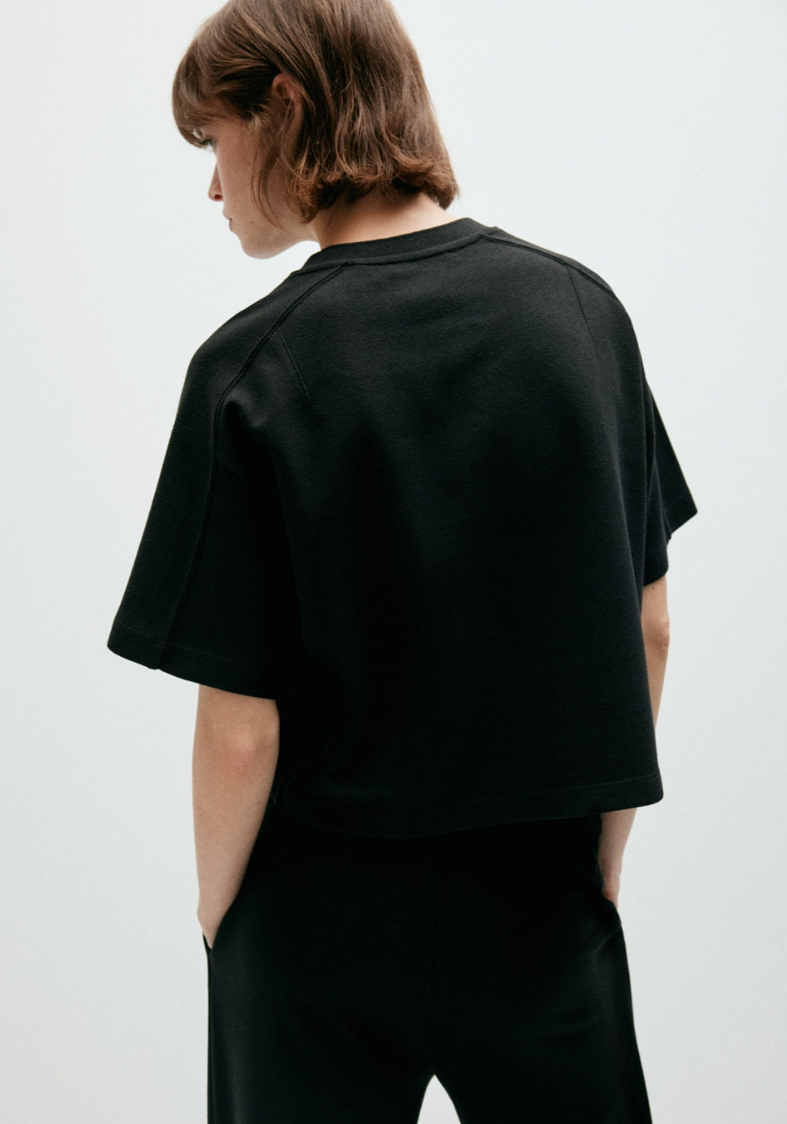 T-Shirt With Seam Detail - Black