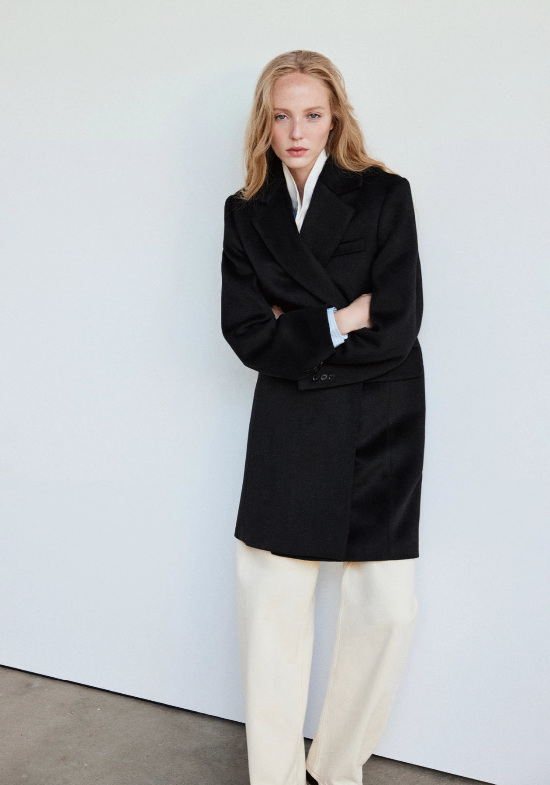 Double Breasted Wool Coat - Black