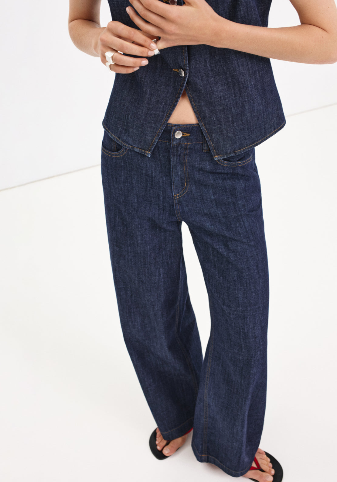 Wide Leg Rinse Wash Jeans - Denim Blue
