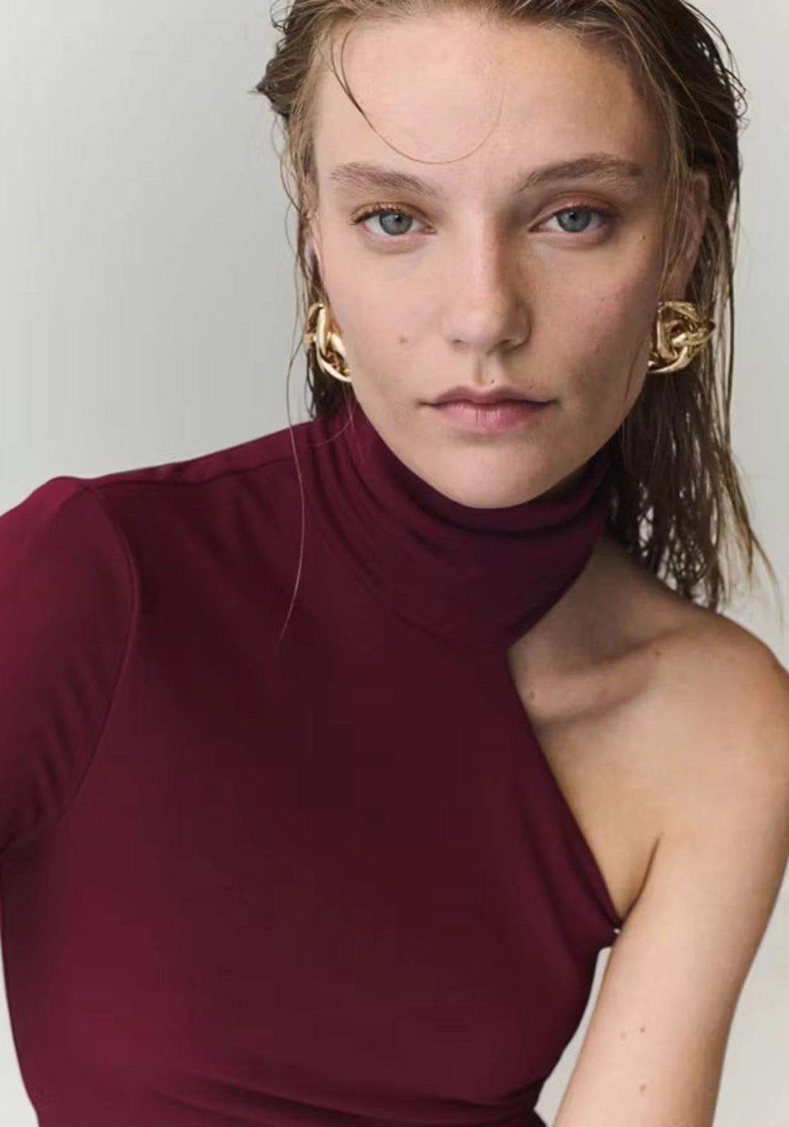Chiara Knot Earringss - Gold