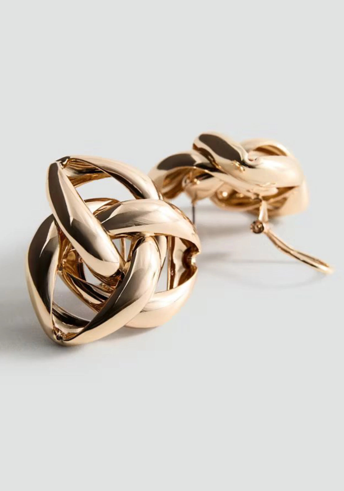Chiara Knot Earringss - Gold