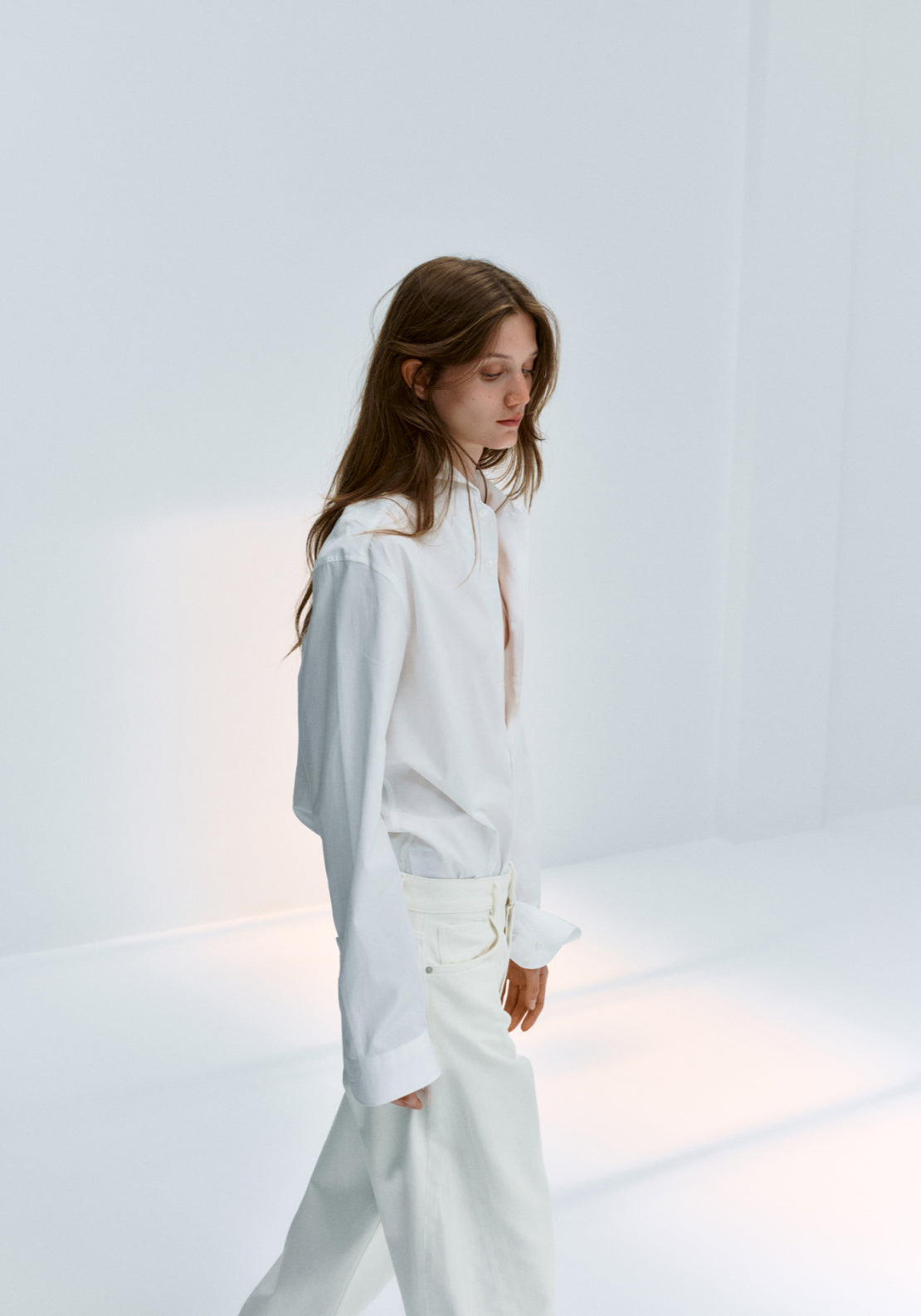 Mid Rise Balloon Jeans - Cream